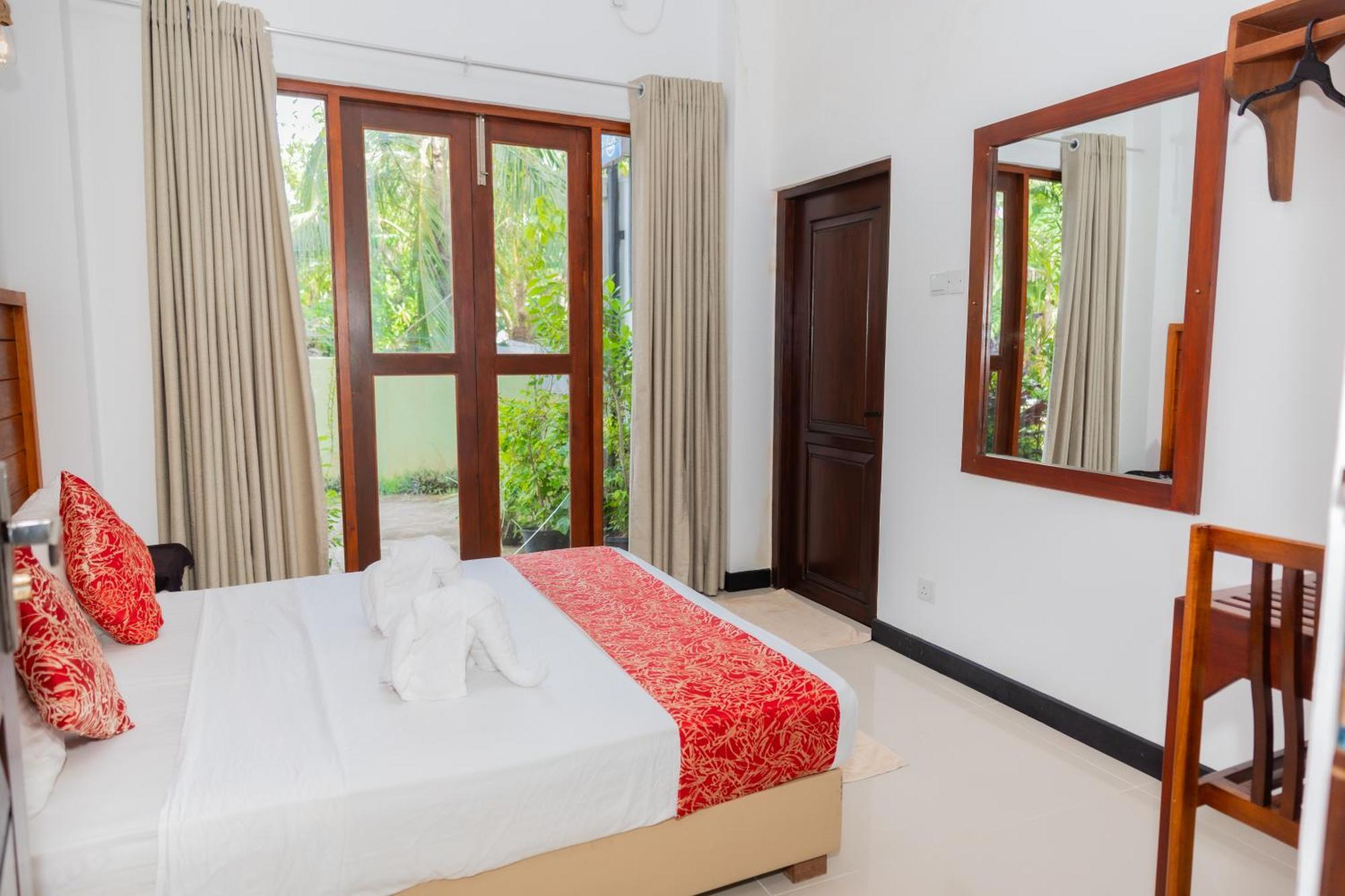 Sea Cloud Hotel Unawatuna Kültér fotó