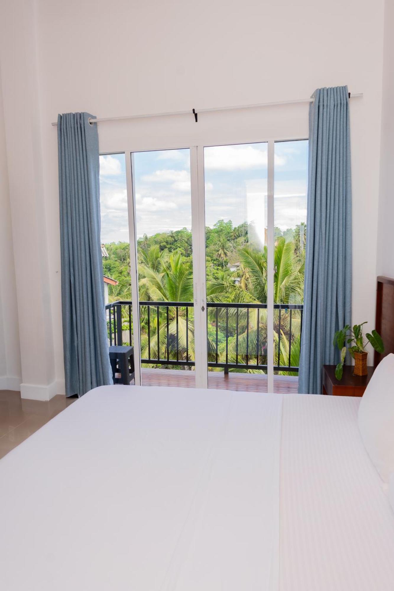 Sea Cloud Hotel Unawatuna Kültér fotó