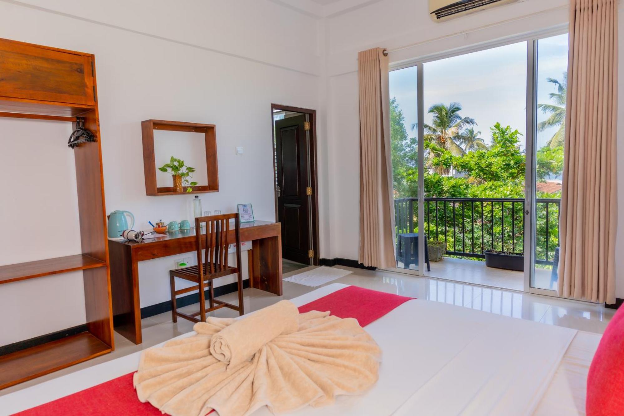 Sea Cloud Hotel Unawatuna Kültér fotó